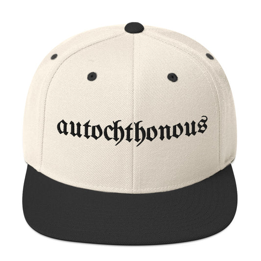 Autochthonous Snapback-Cap / schwarzes Logo